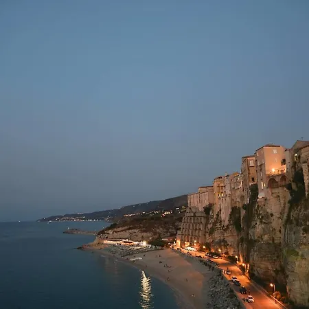 La Finestra Che Da Sul Mare * Tropea
