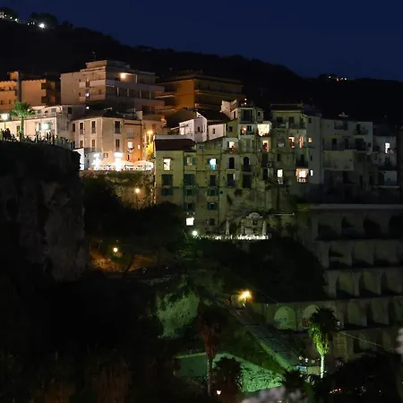 La Finestra Che Da Sul Mare Tropea